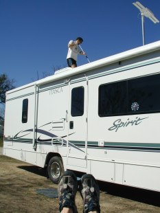 Andy Washes the RV...while I watch!